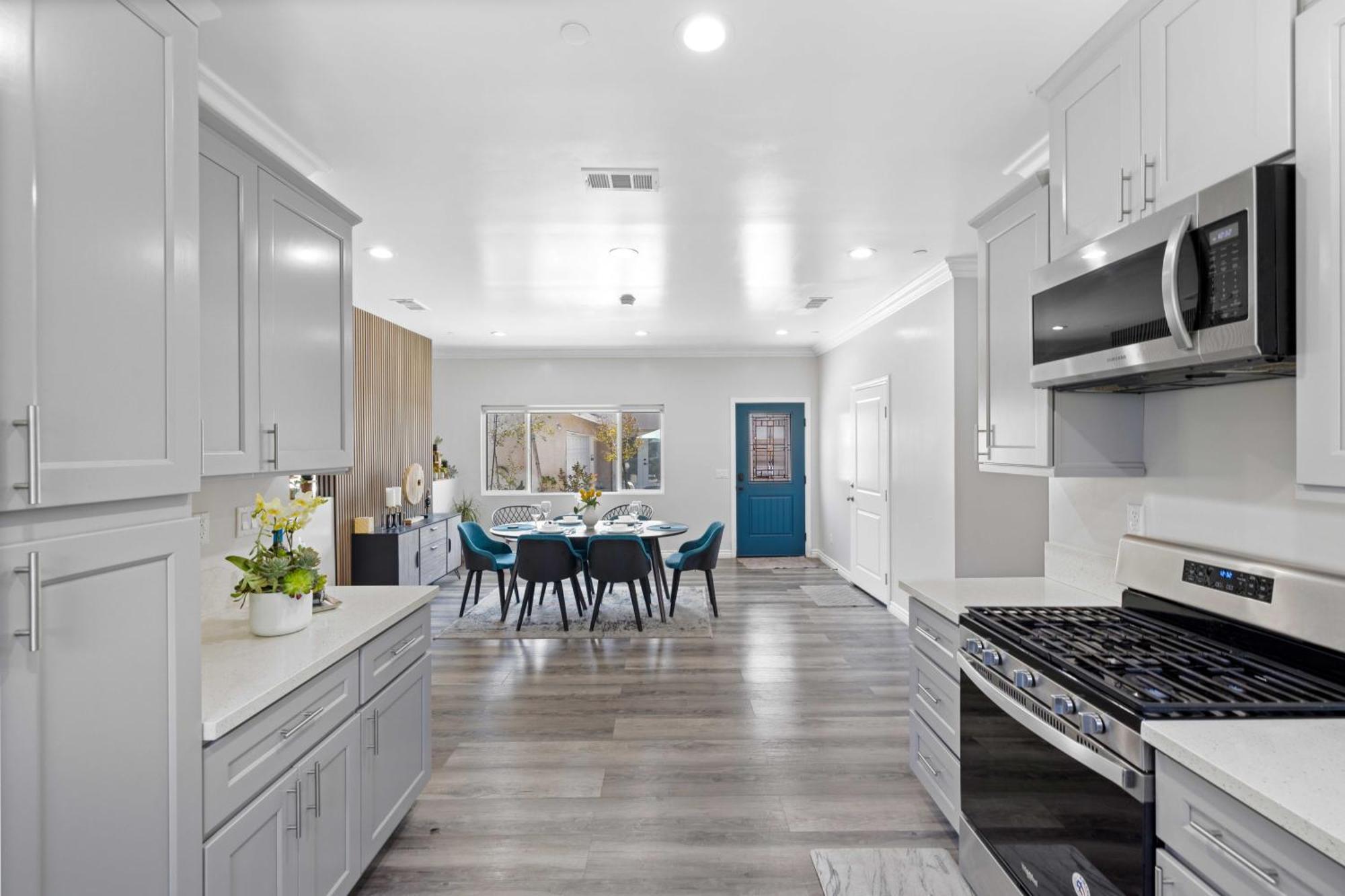 Stylist Home In Convenient Location! Temple City Exteriör bild